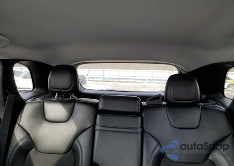 2019 Jeep Cherokee Latitude Plus z USA, uszkodzony, nr VIN 1C4PJMLB9KD309848